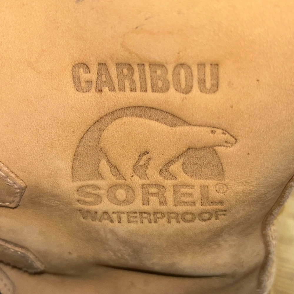 Sorel men caribou