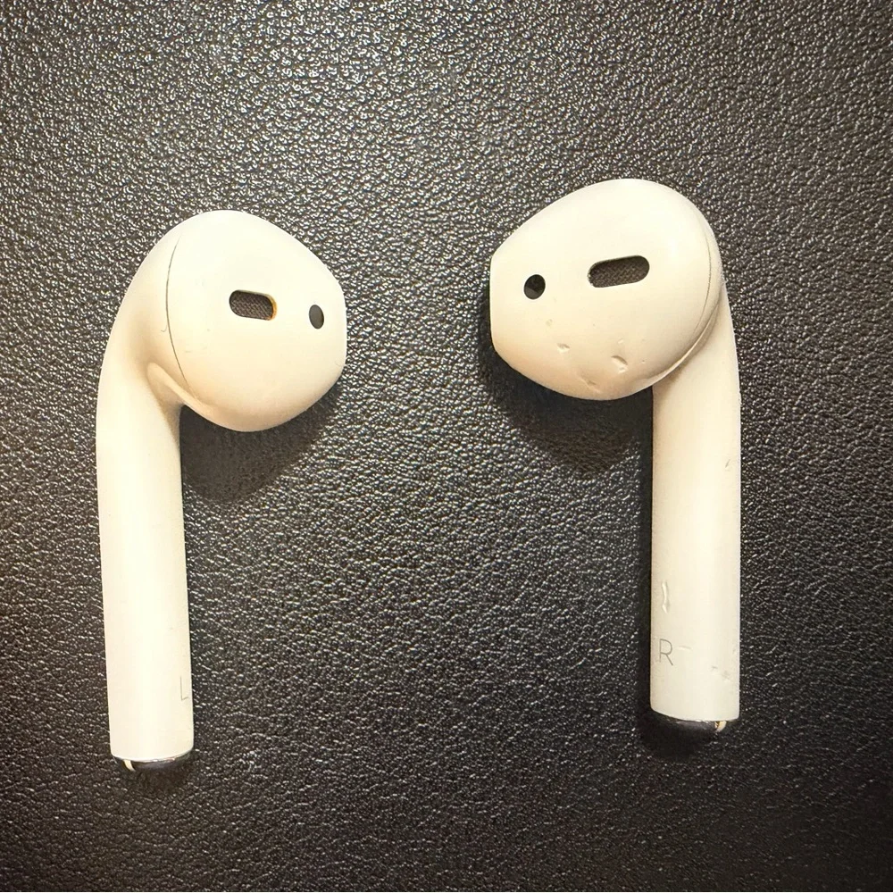 Apple airpods first