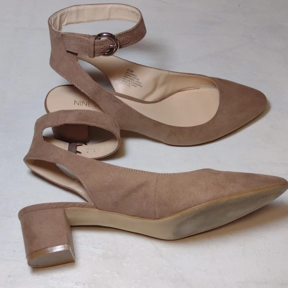 Nine West faux suede shoes size 8 1/2