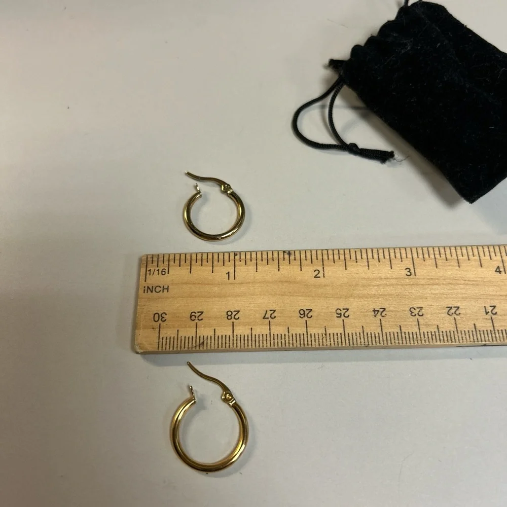 choke me jewelry bought from