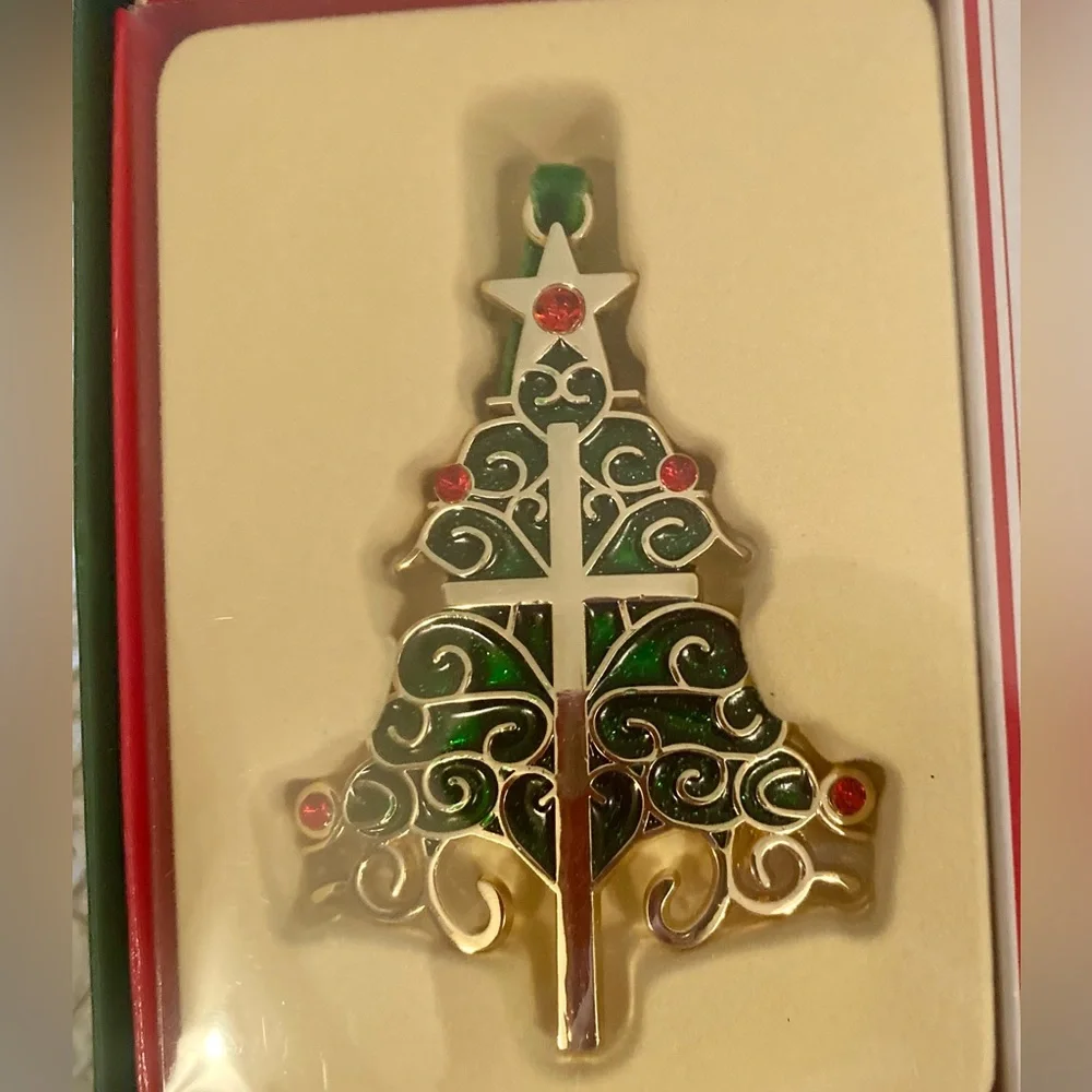 N/A tree pics cross