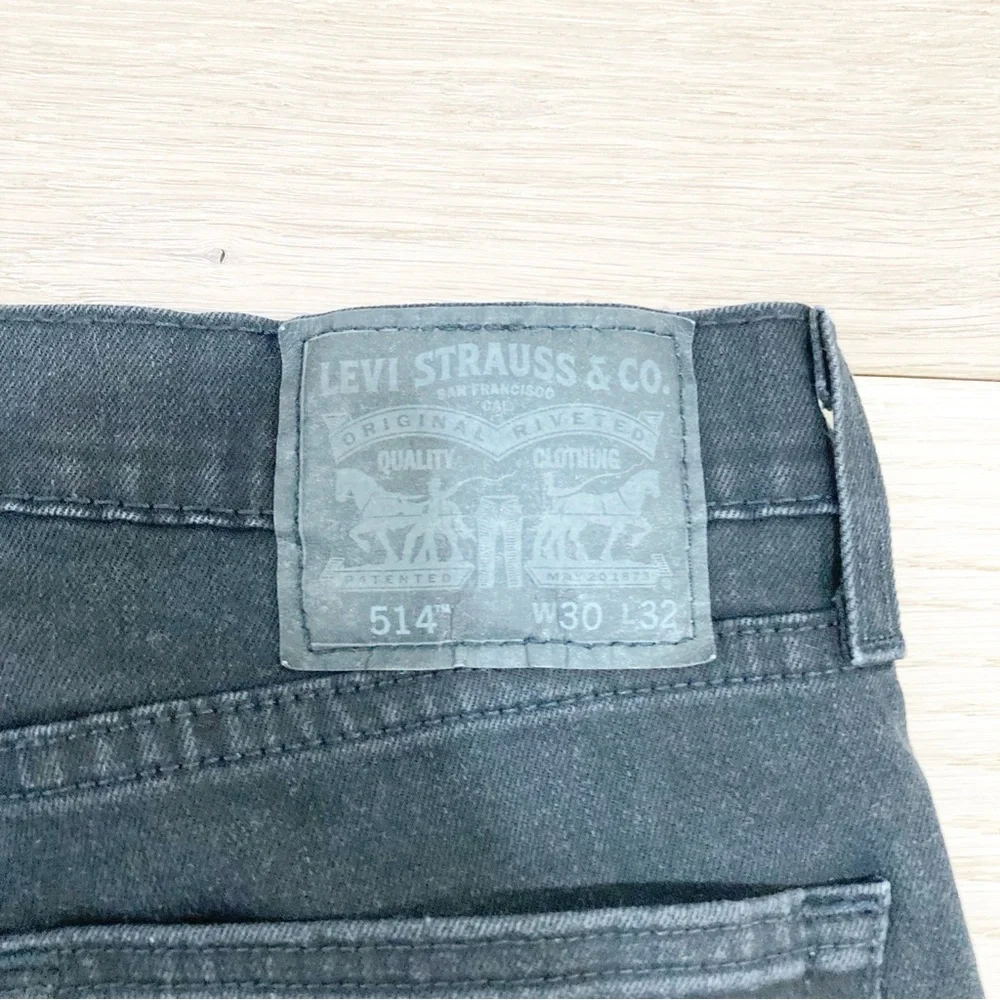 Levis these levi