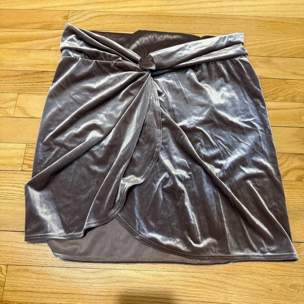 SKIMS SWIM (RARE) UMBER SARONG 3X