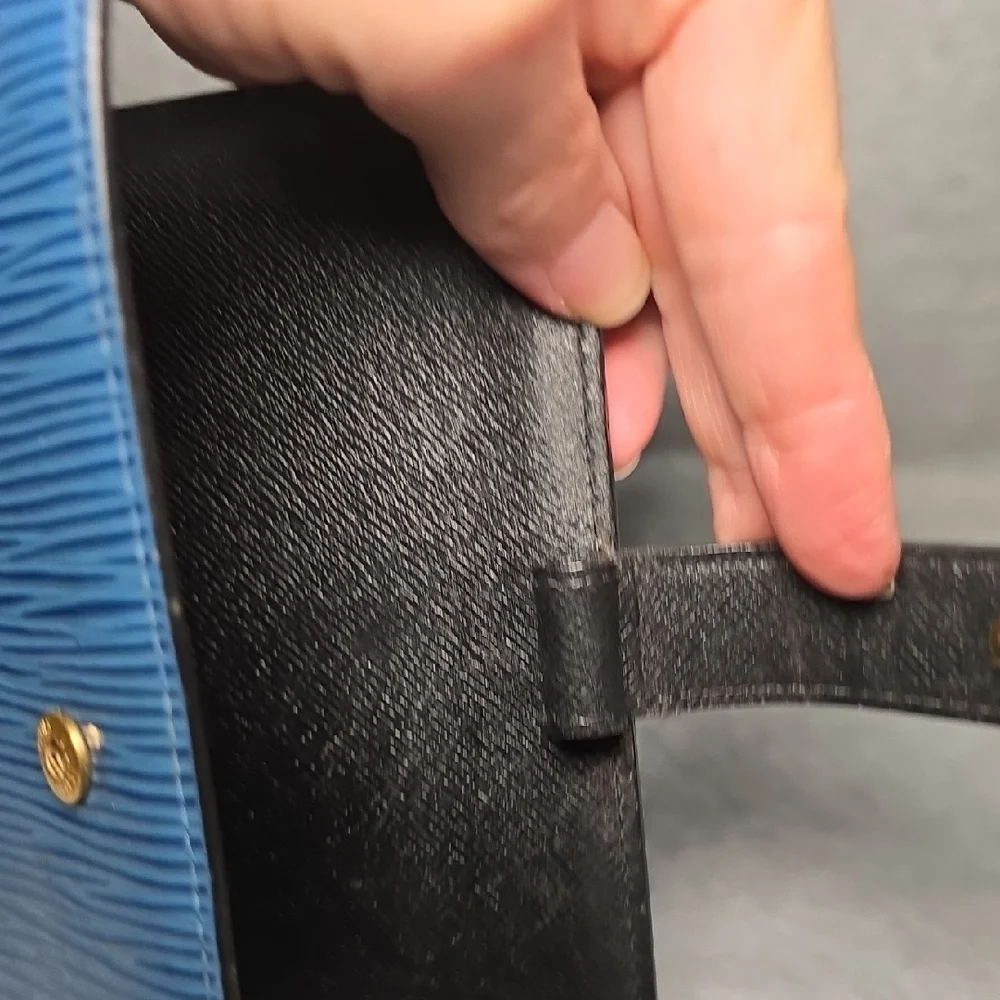 Louis Vuitton elegant agenda