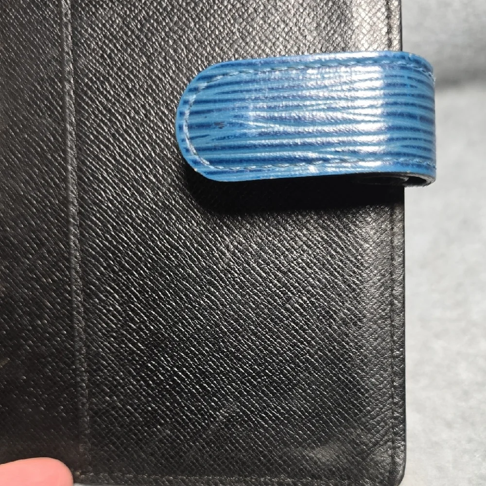 Louis Vuitton elegant agenda
