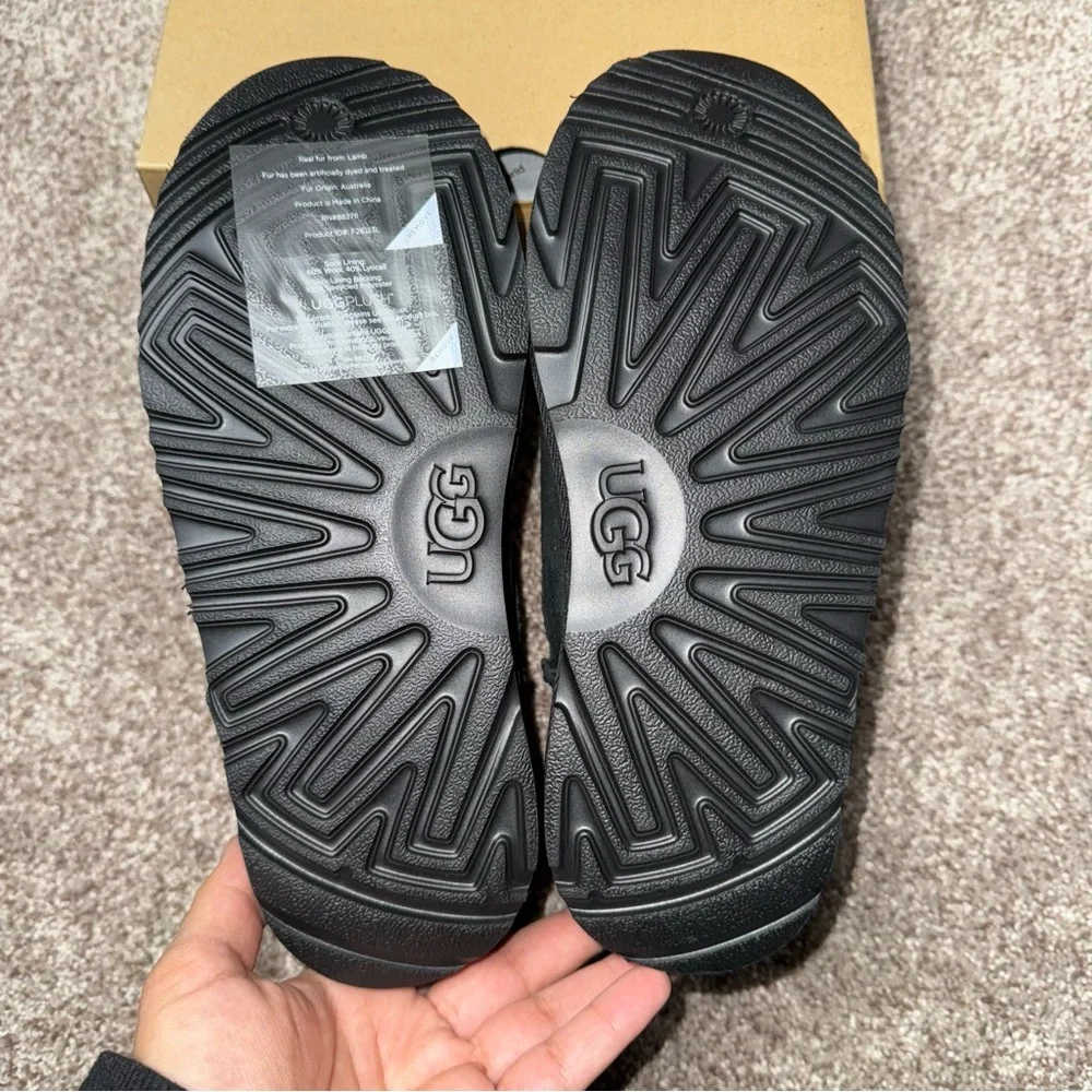 UGG sizes lining some