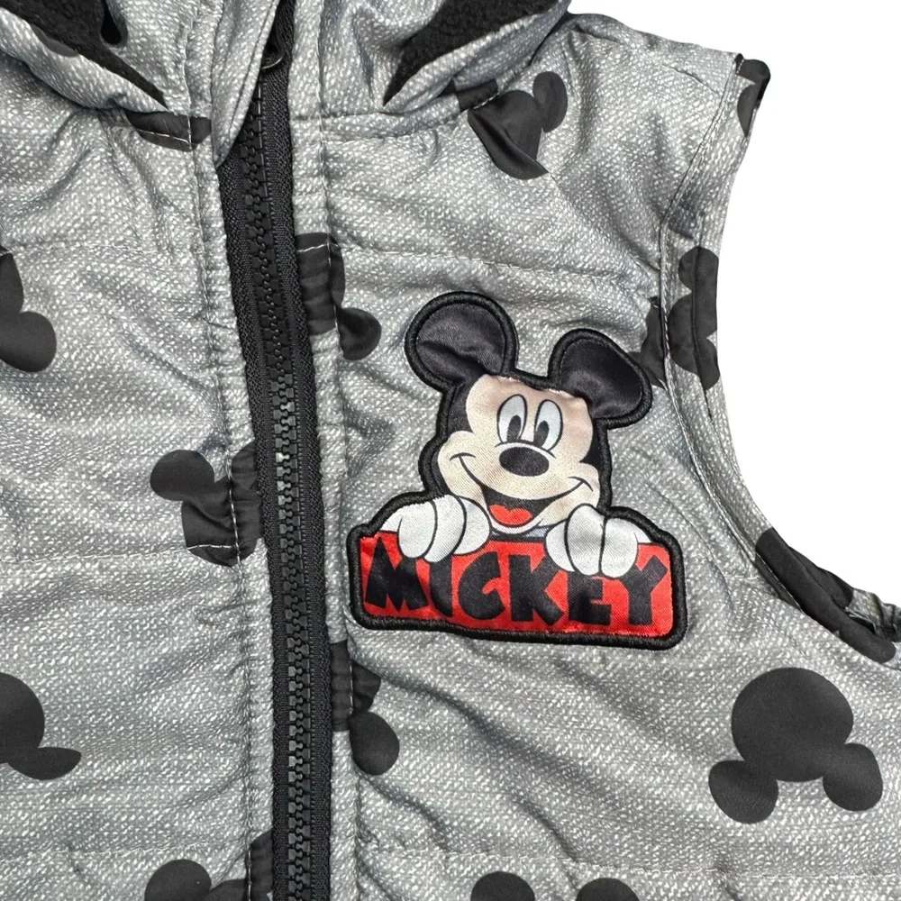 Disney Mickey Mouse Puffer Vest Toddler 2T Gray Black Kids Outerwear