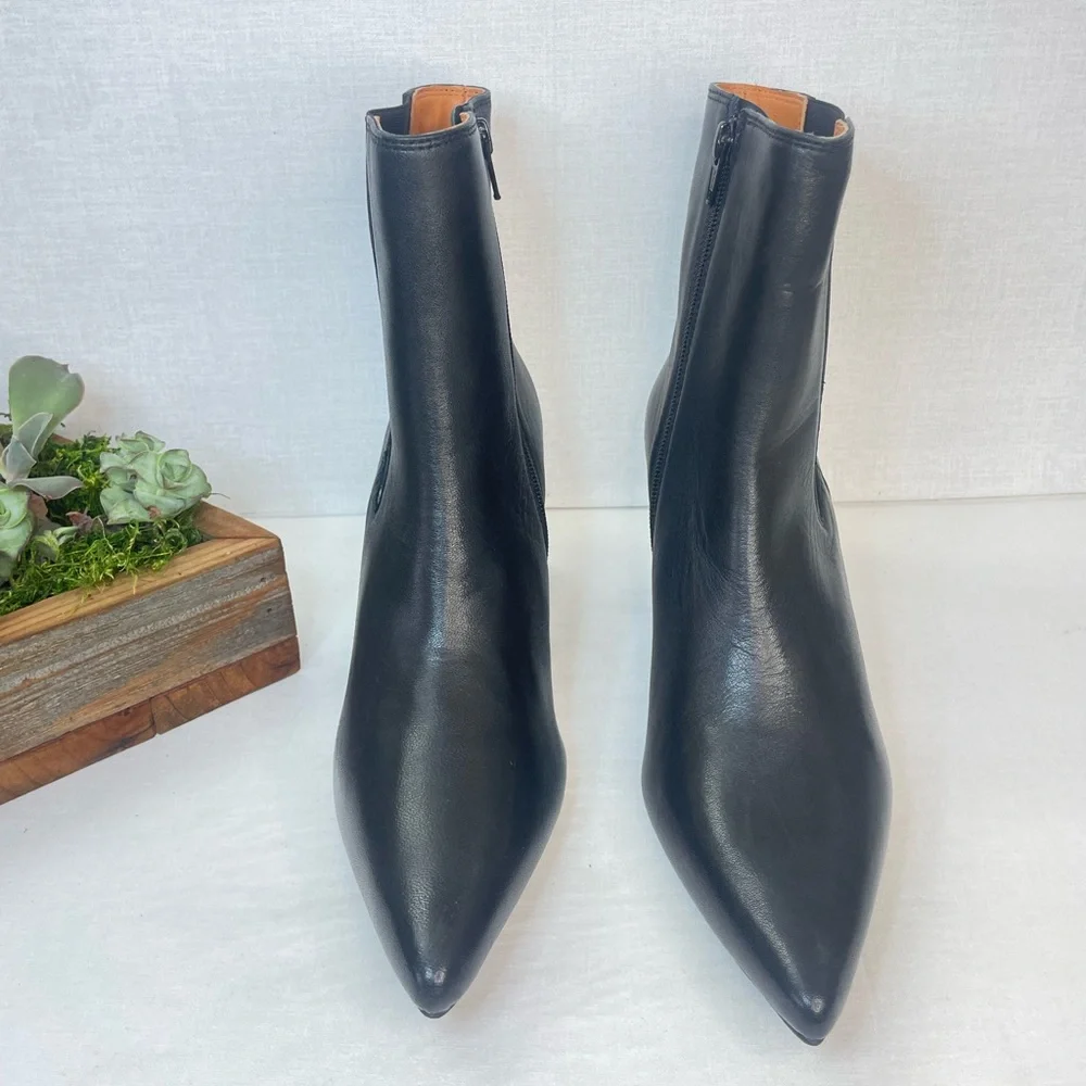 SAINT G ELLIANA BLACK‎ LEATHER SCULPTED HEEL INSIDE ZIP BOOTS Ankle 9