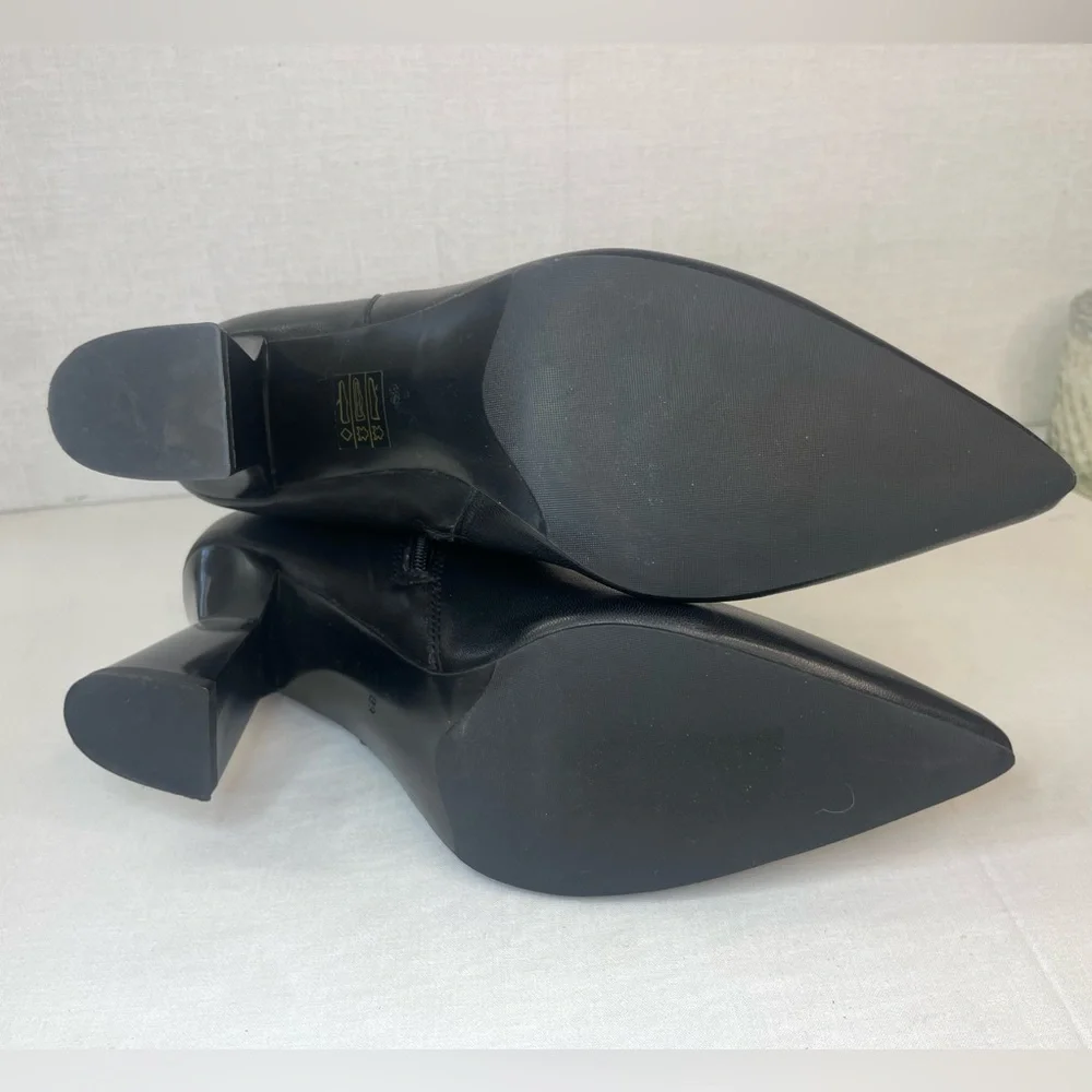 SAINT G ELLIANA BLACK‎ LEATHER SCULPTED HEEL INSIDE ZIP BOOTS Ankle 9