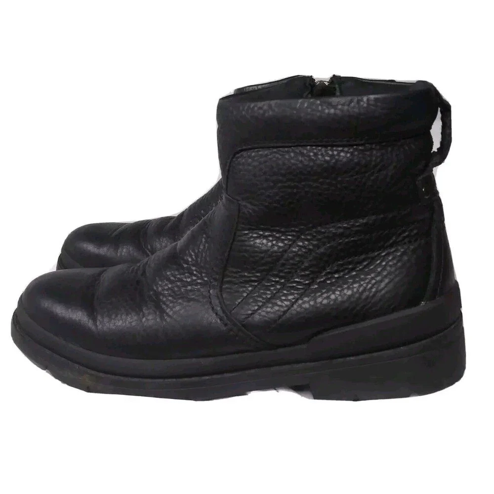 Clarks kimball zip
