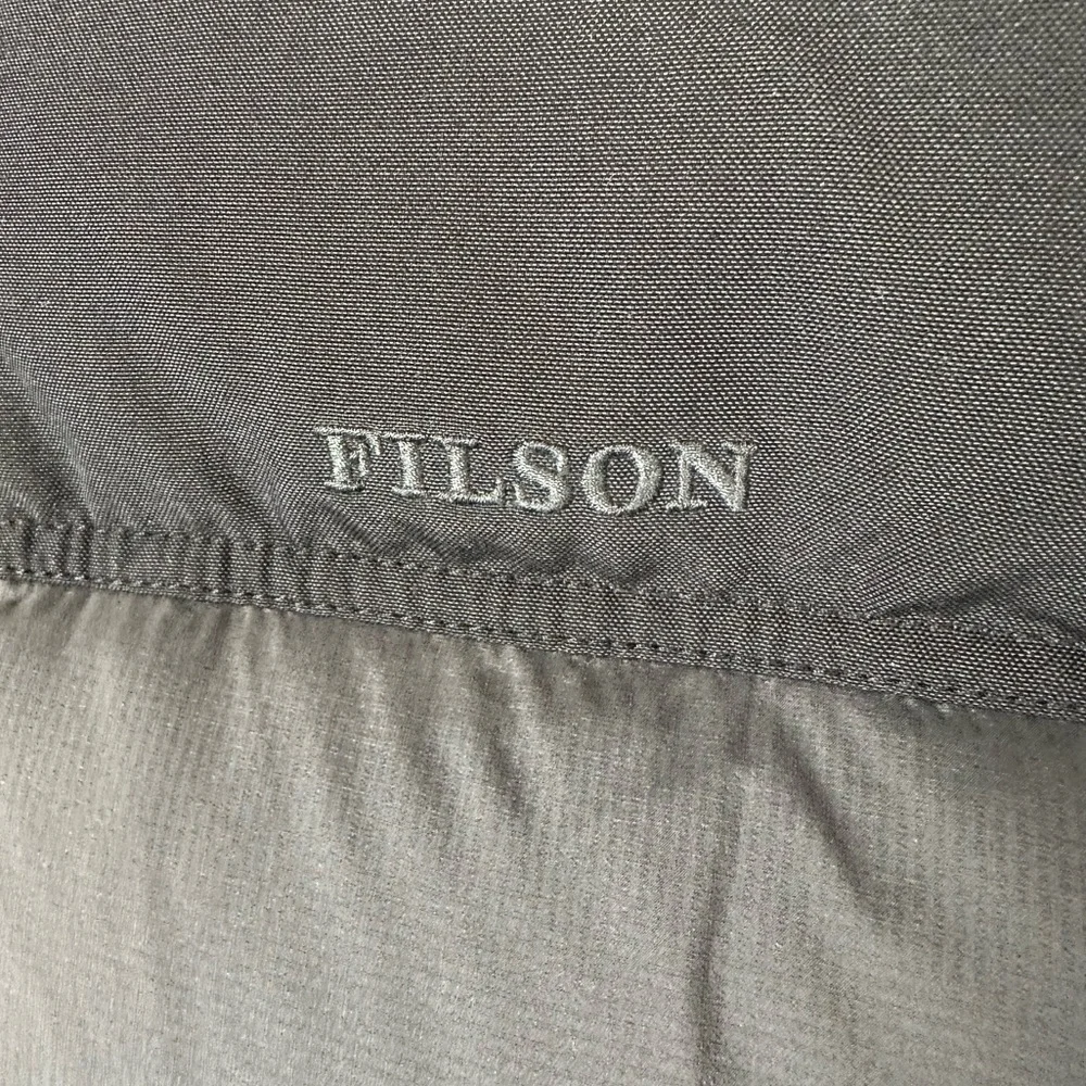 Filson men’s zip