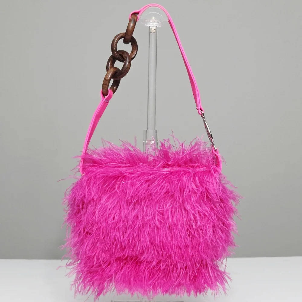 BROTHER VELLIES LIJADU OSTRICH FEATHER SHOULDER BAG IN HOT PINK
