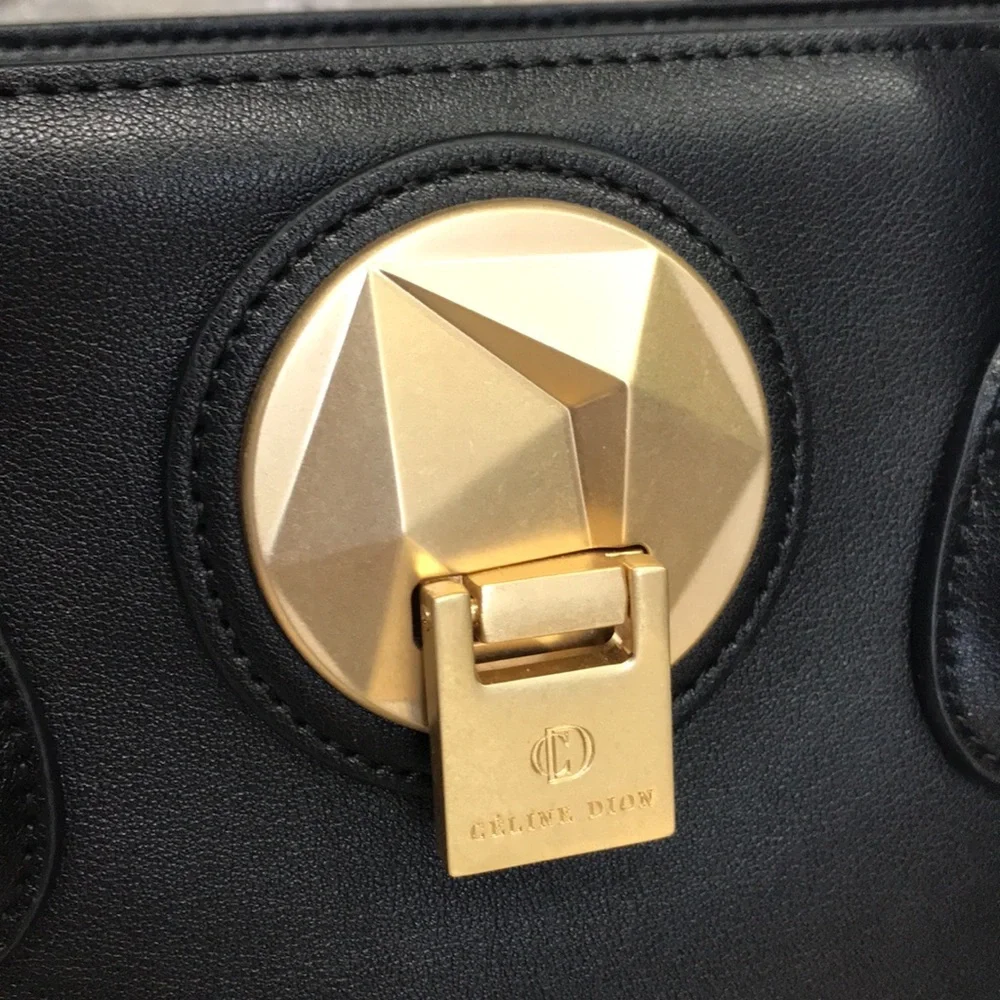Celine Dion new ⬆️see