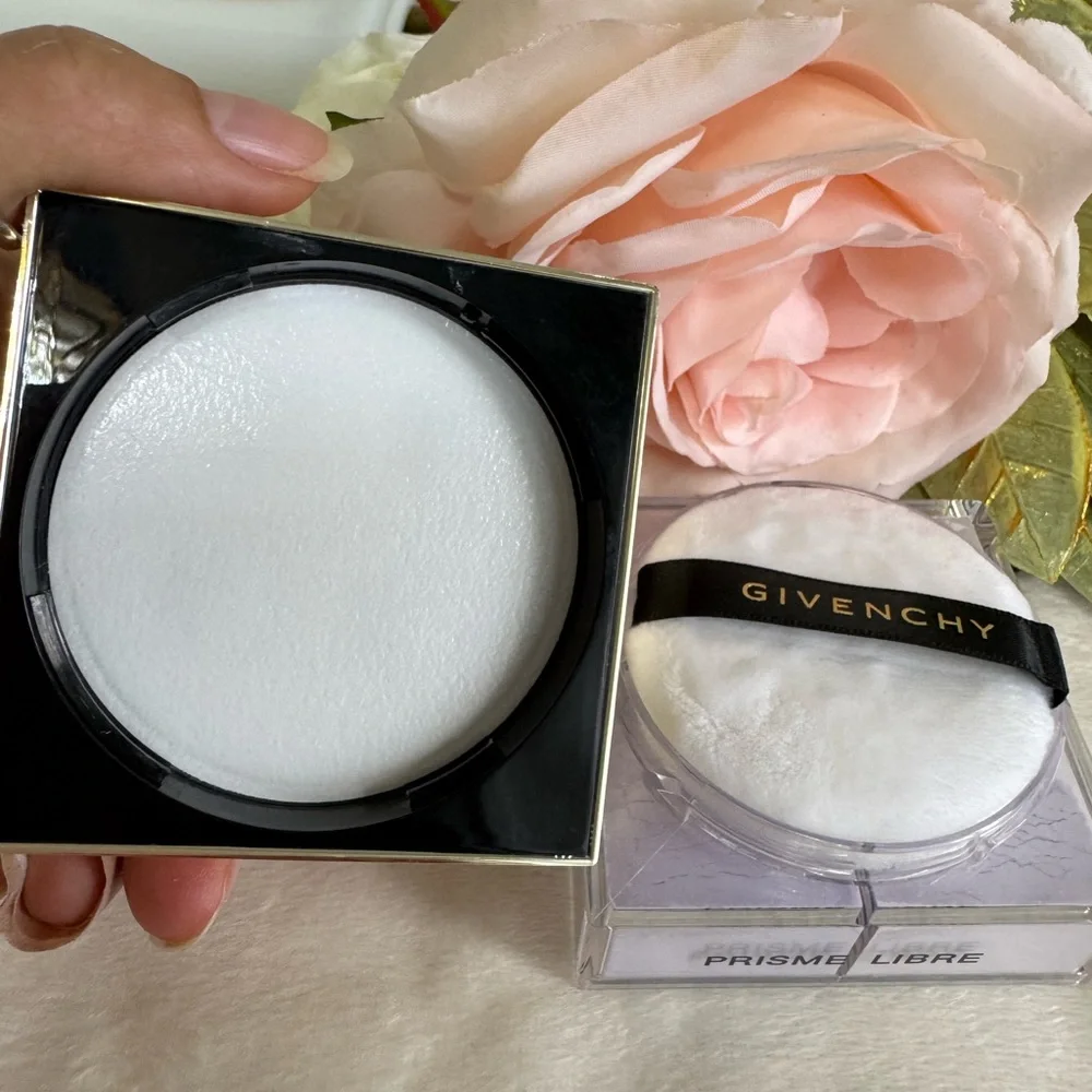 Givenchy Prisme Libre Loose Powder -