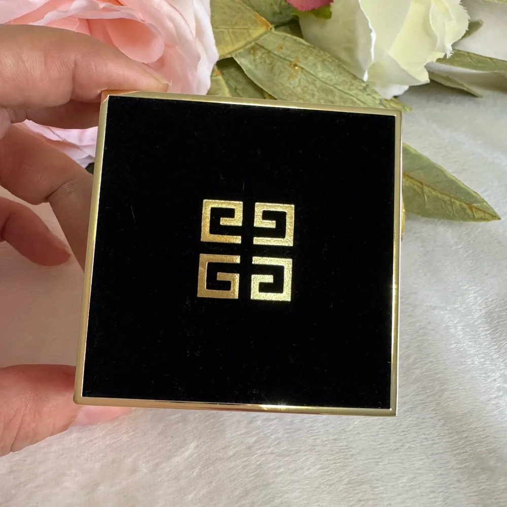 Givenchy Prisme Libre Loose Powder -