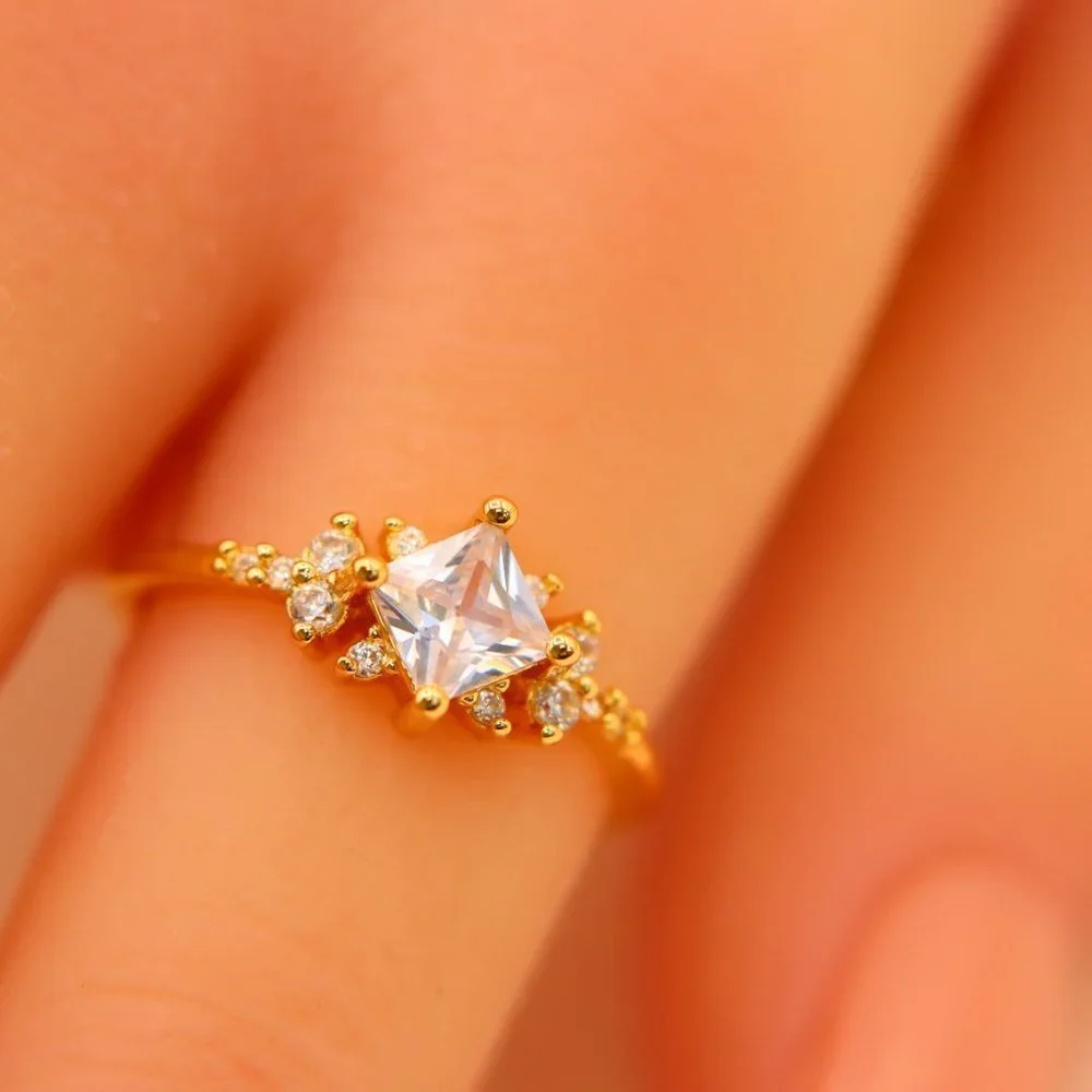 ✔ACCEPT OFFER cubic occasion 10