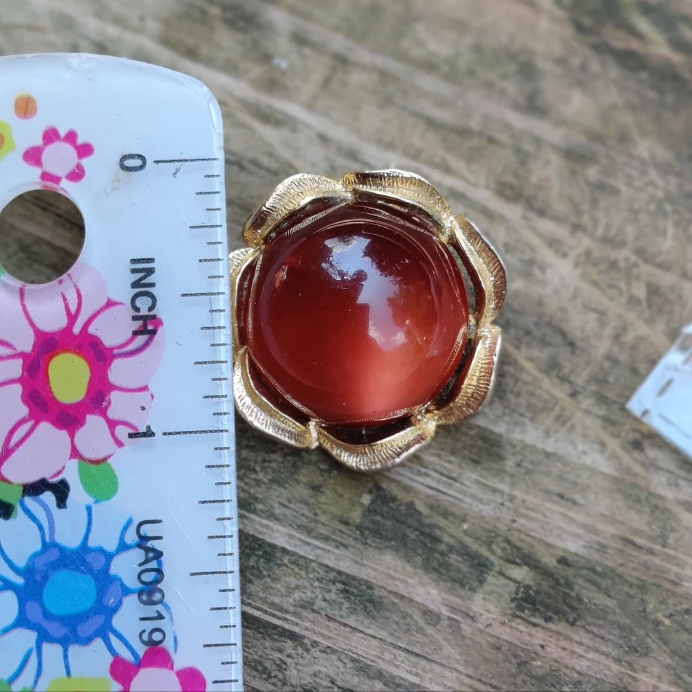 Vintage large 1”