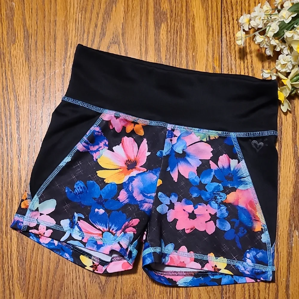 Justice Black Floral Athletic Bike Shorts - Girl's 8
