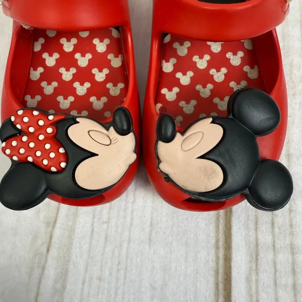 Mini Melissa adorable mini