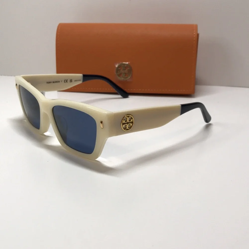 Tory Burch new authentic