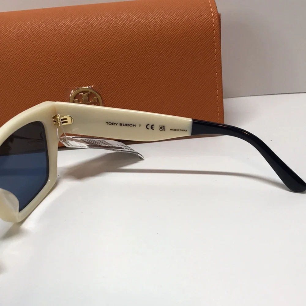 Tory Burch new authentic