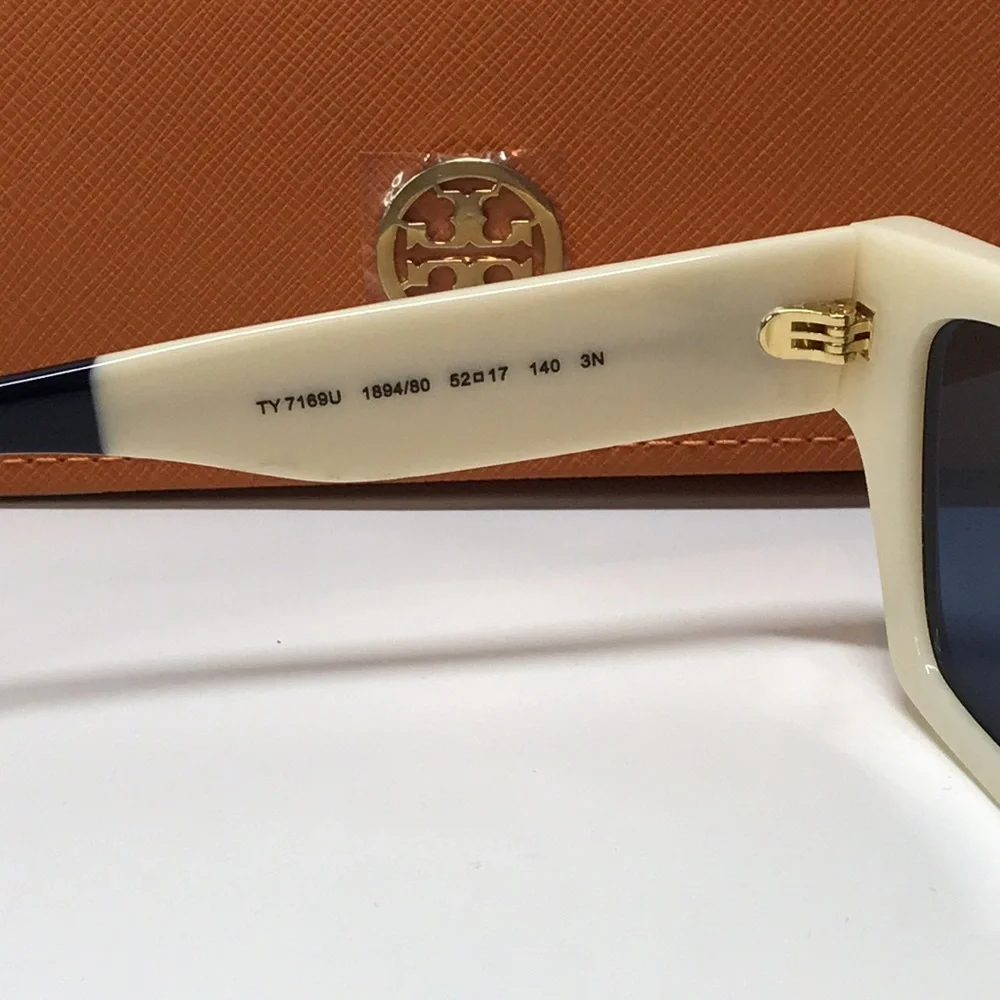 Tory Burch new authentic