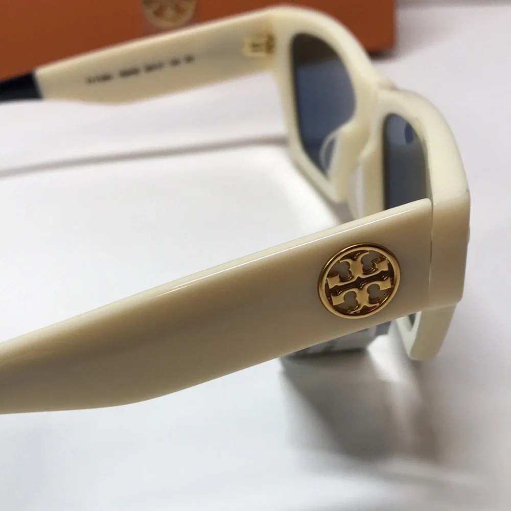 Tory Burch new authentic