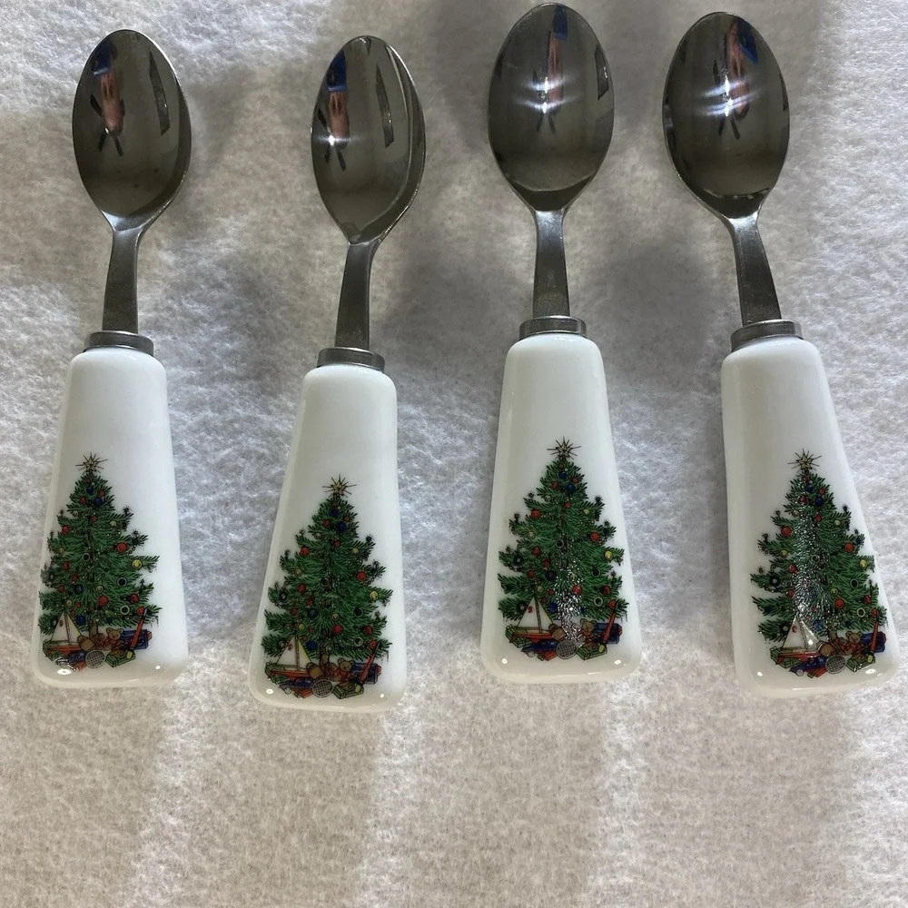 Christmas Tree Ceramic Handle Cheese Knife and 4 Spoon Set Holiday Flatware