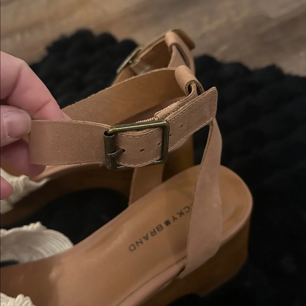lucky brand