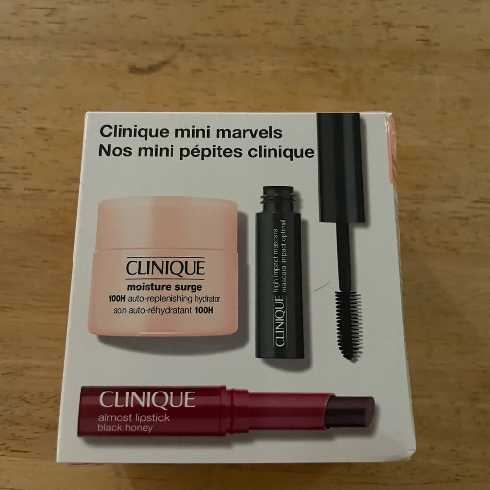 Clinique mini marvels makeup lipstick mascara moisture surge lotion set of 3