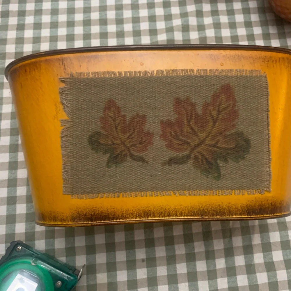 Autumn Leaf Amber Glass Vase