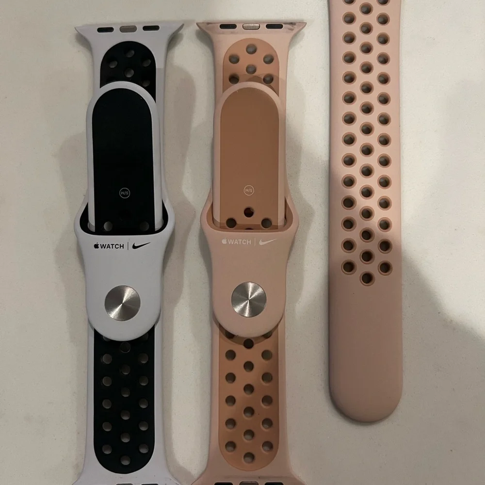 Apple set colorful