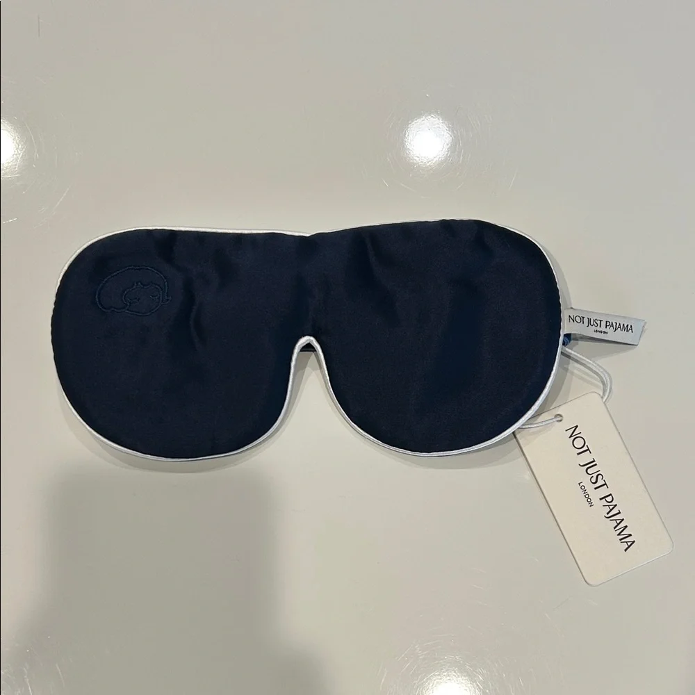 *NWT* NOT JUST PAJAMA SILK SLEEPING EYE MASK