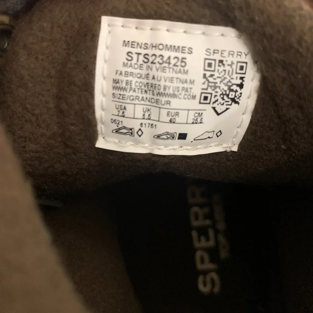Sperry nwt new