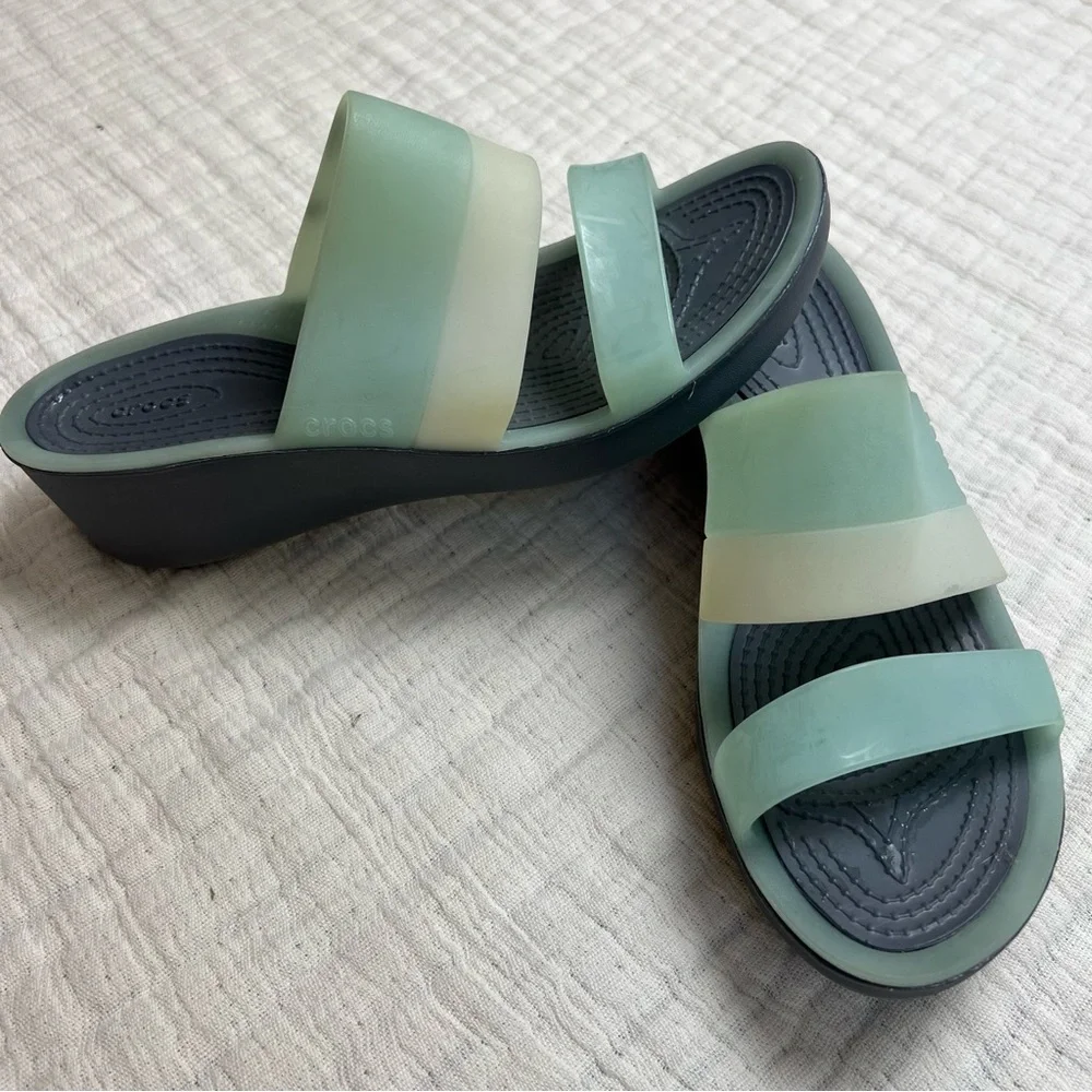 CROCS Sandals “Ciabatta” Wedge Heel Translucent Straps Teal/ Blue Women’s Size 7