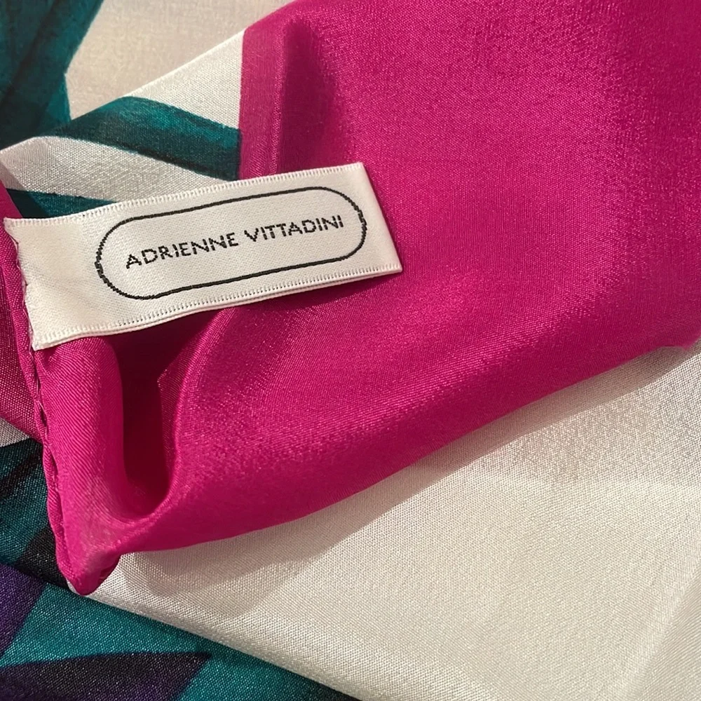 Adrienne Vittadini yellow oblong 32