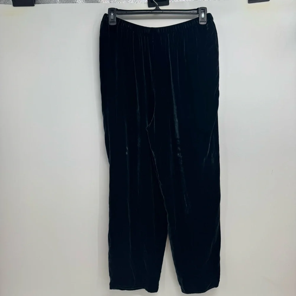 Eileen Fisher eileen fisher