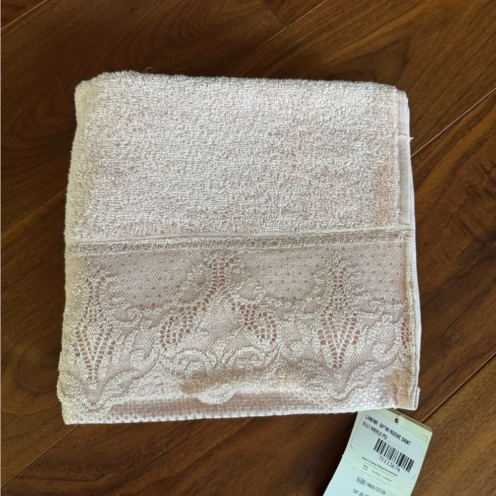[Linens] Light Powder Pink Towel with Lace Detail