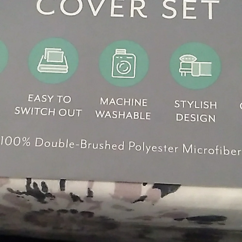 Kaycie Gray piece duvet