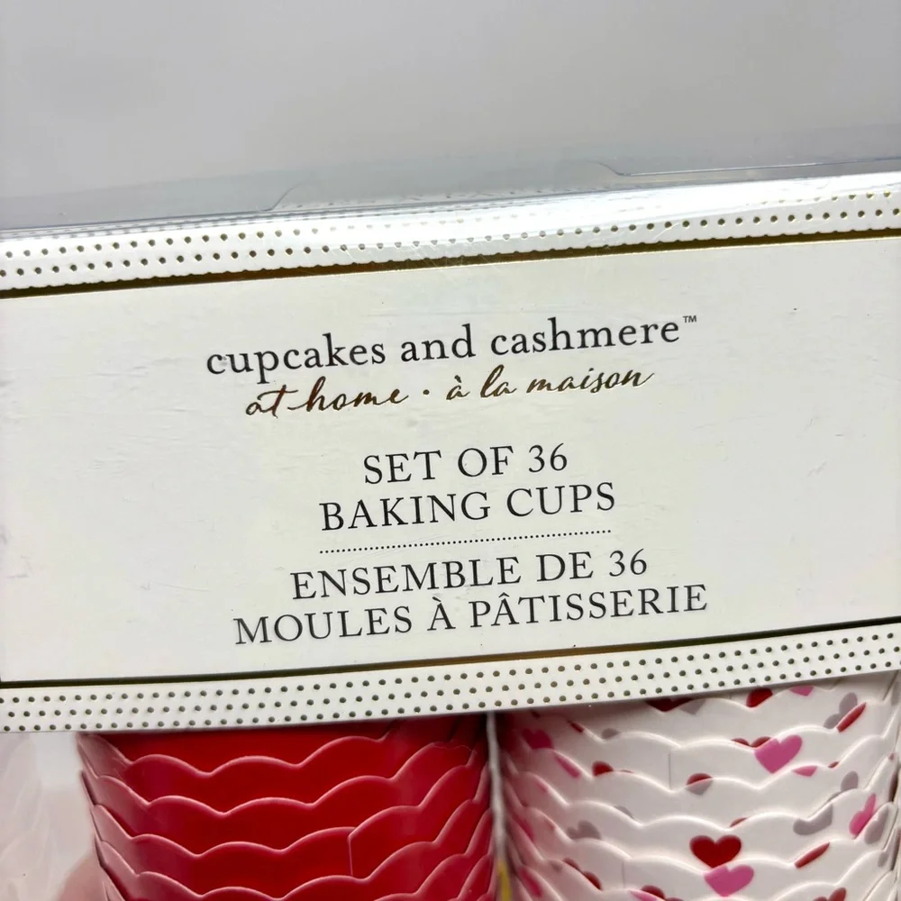 Cupcakes & Cashmere At Home Valentine’s Day Hearts NEW 36 Disposable Baking Cups