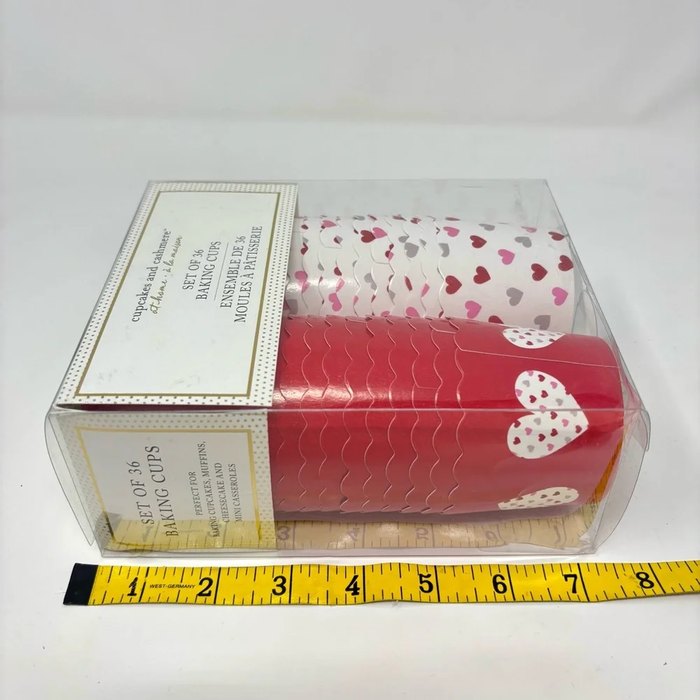 Cupcakes & Cashmere At Home Valentine’s Day Hearts NEW 36 Disposable Baking Cups