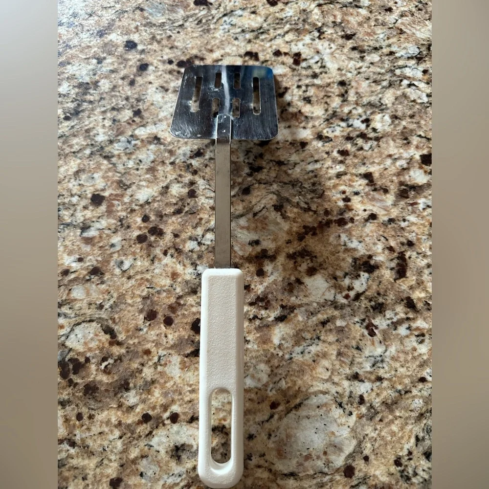 Ekco vintage slotted