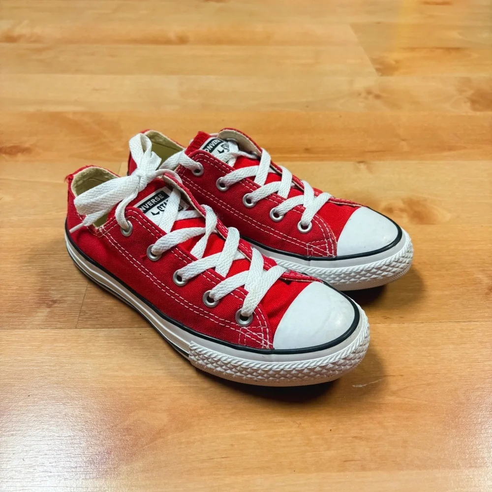Converse wear star