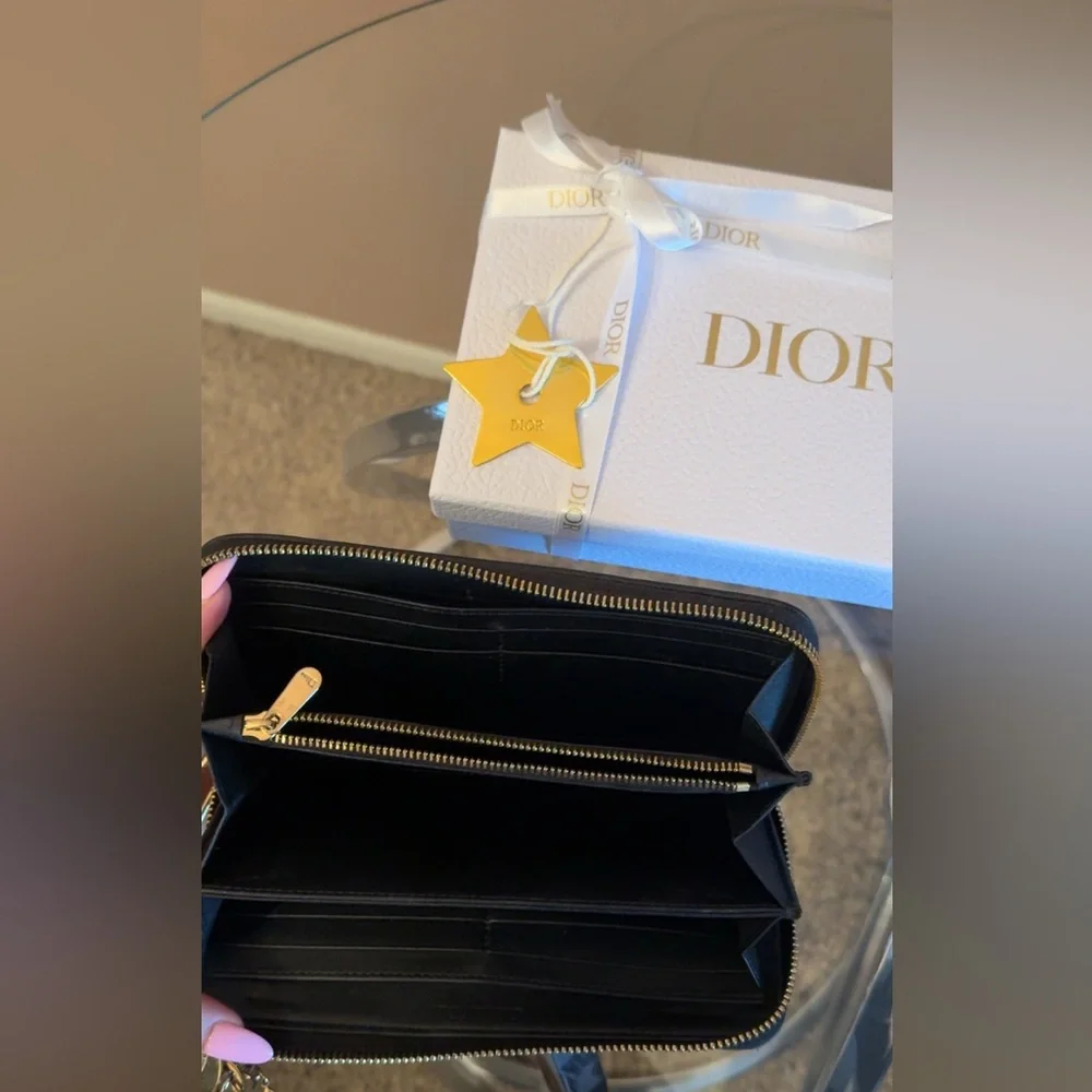 Dior 100% authentic