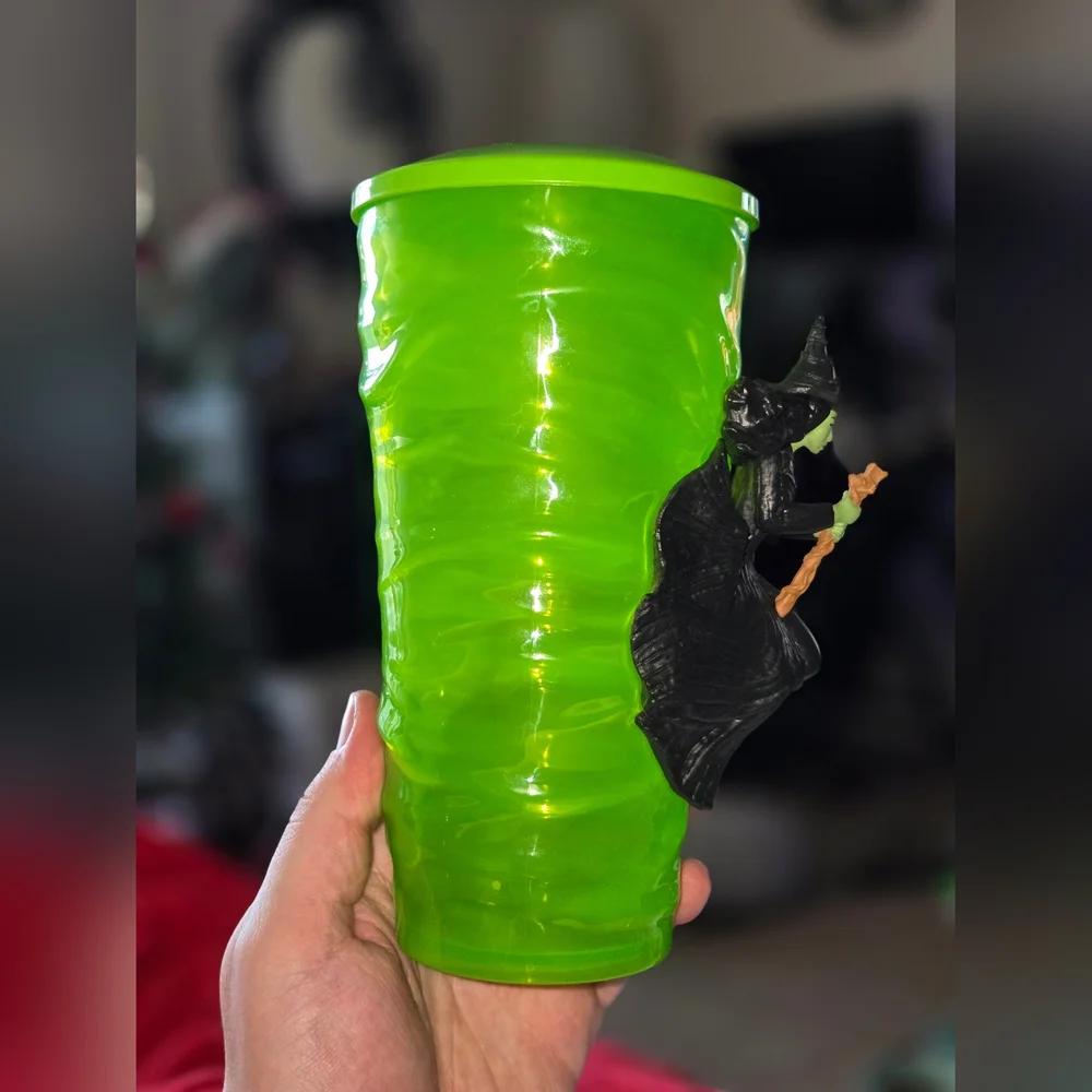 REGAL Wicked For Good Elphaba Light Up Cup