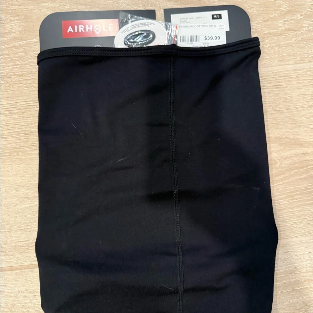 Airhole Black Face Mask - NEW with tags.