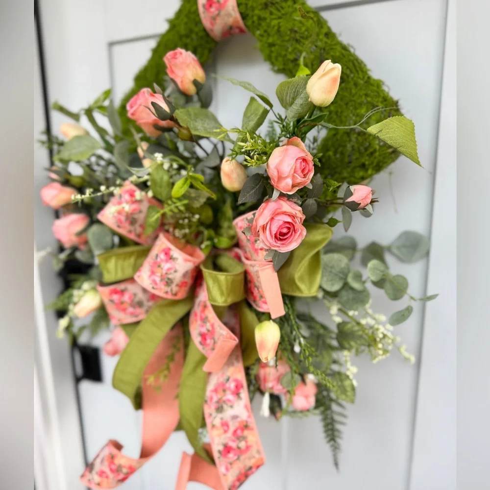 Elegant Rose and Tulip Moss Wreath