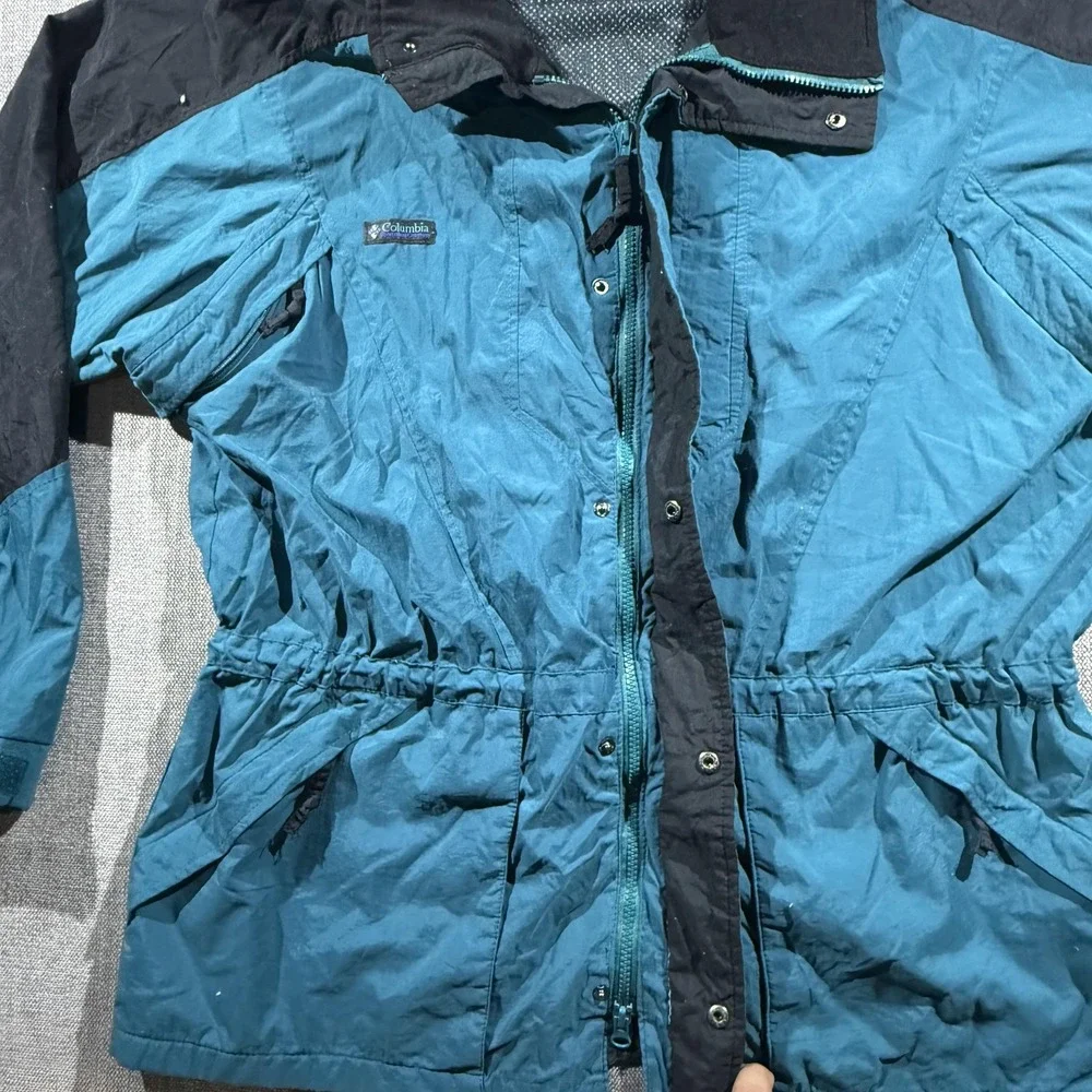 Columbia brand style