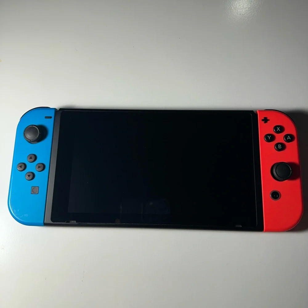 Nintendo Switch am selling