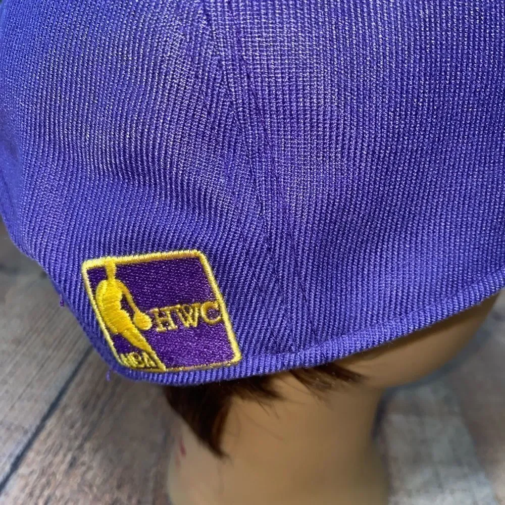 New Era NBA Los Angeles Lakers Snapback Hat 2Tone Color Cap Rare.